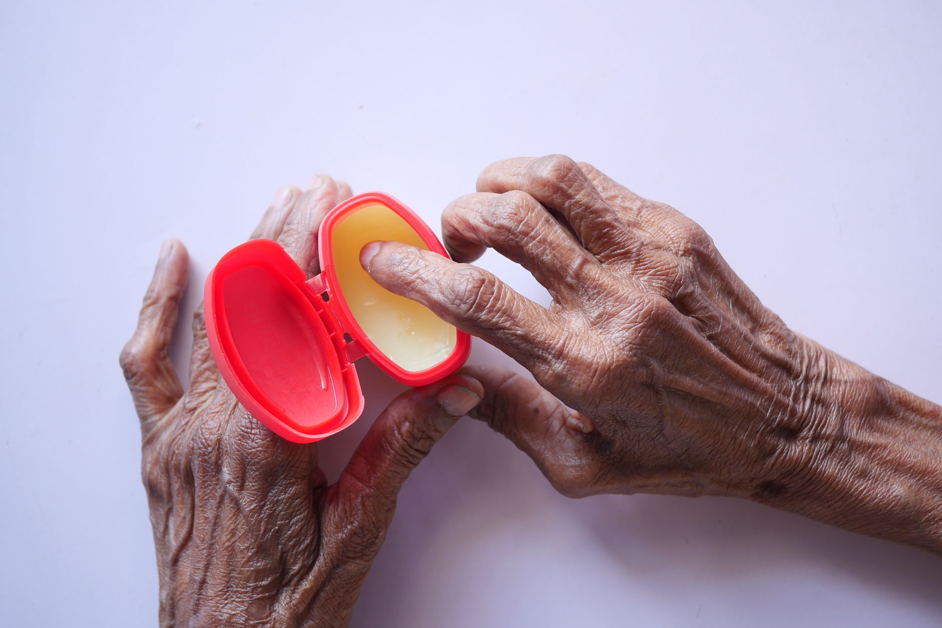 Paraquat and Parkinson's Records: What to Save Before Contacting a Lawyer - Featured image