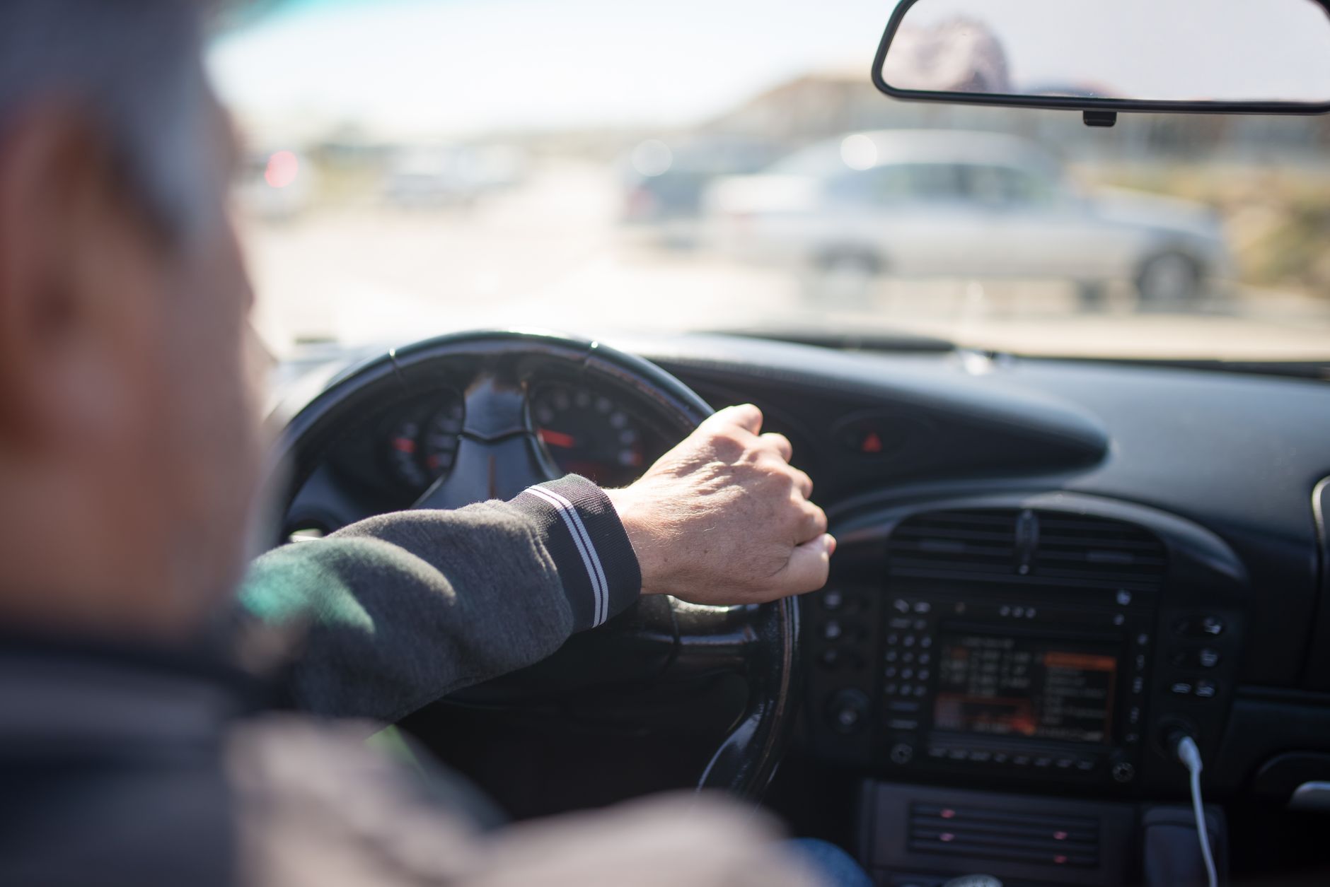 Driving With Parkinson's Disease: Safety Assessments and Alternatives - Featured image