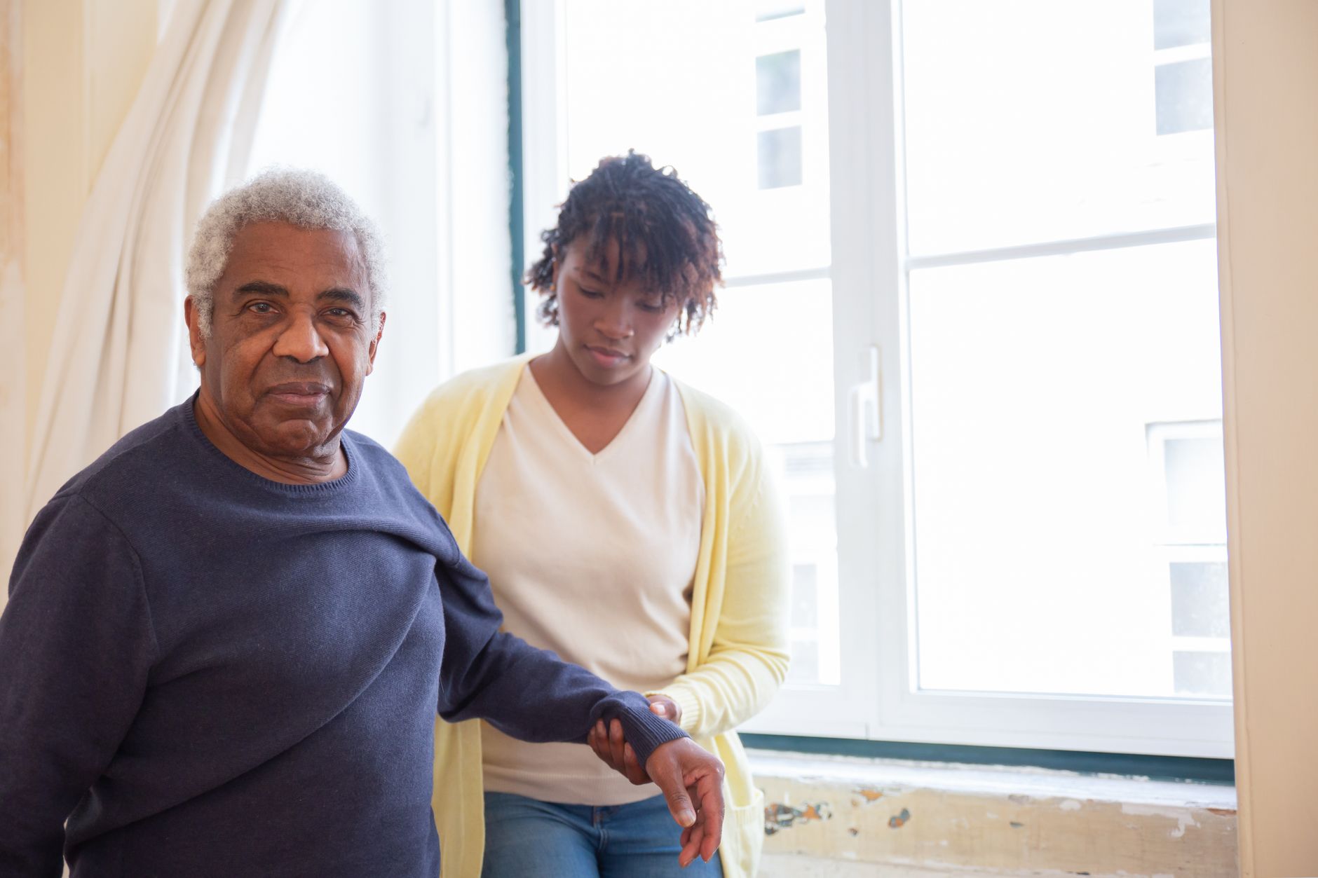 Parkinson's Caregiver Guide: Daily Routines and Communication - Featured image