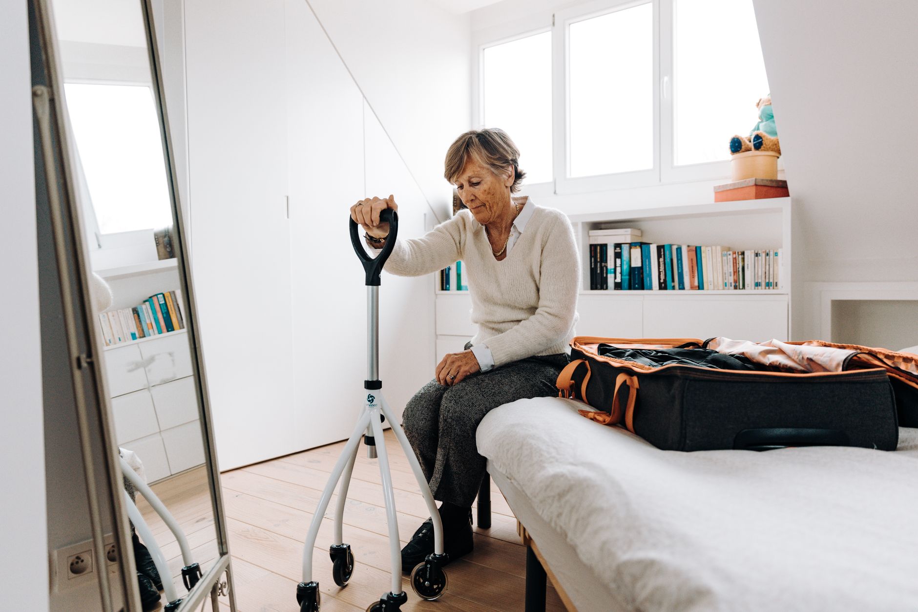 Traveling With Parkinson's: Medication, Mobility, and Airport Planning - Featured image