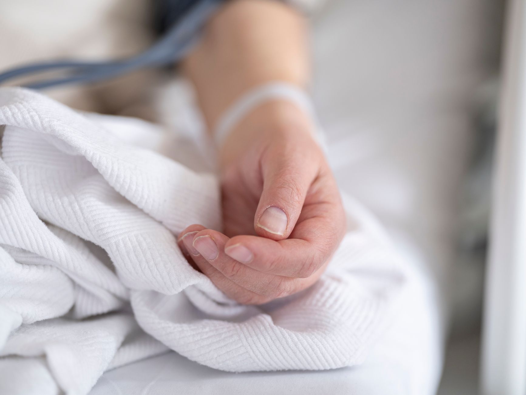 Young-Onset Parkinson's Disease: Symptoms, Work, and Family Planning - Featured image